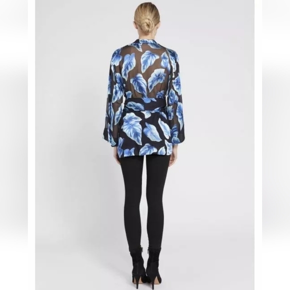 Alice + Olivia Rosario Tie Waist Blue Kimono Silk Blend Top Size Small - Picture 2 of 16